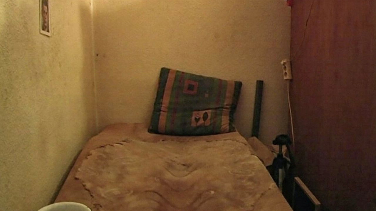 Backdrop for Resident Ground Floor