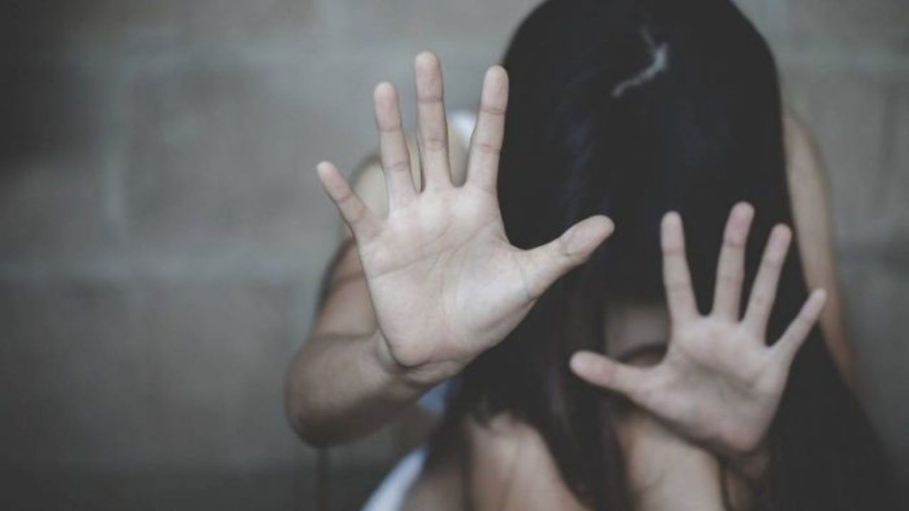 Backdrop for Viols d'enfants, La fin du silence ?