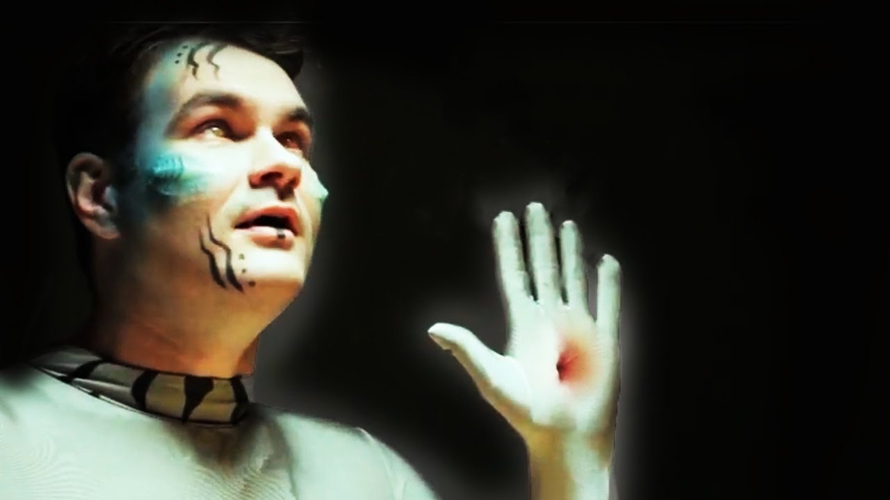 Backdrop for Explaining to an Alien