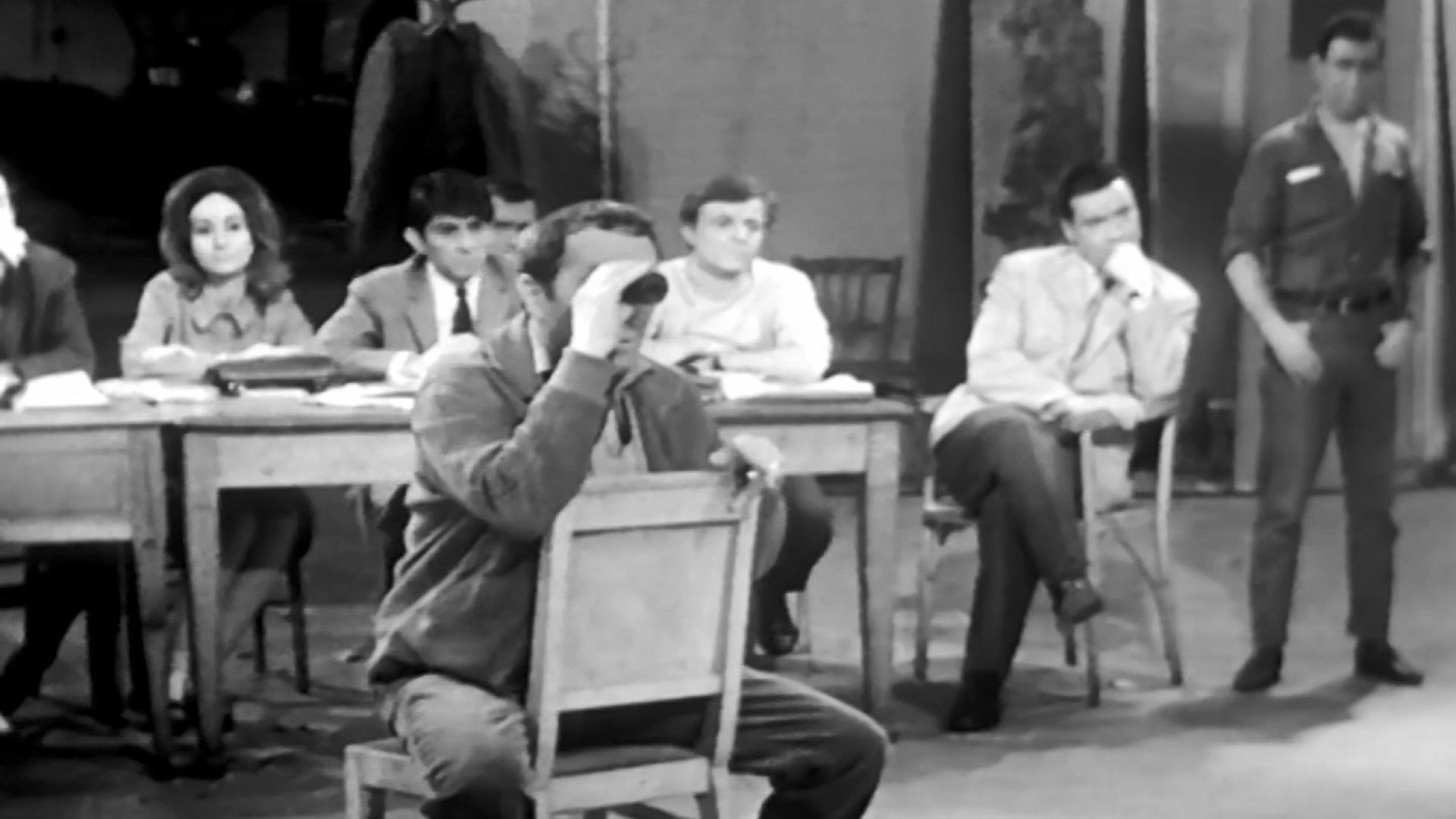 Backdrop for Six personnages en quête d'auteur