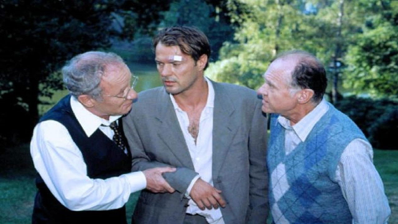 Backdrop for Schwarzes Blut