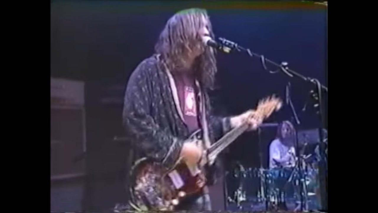 Backdrop for Dinosaur Jr.: 930 Club 1997