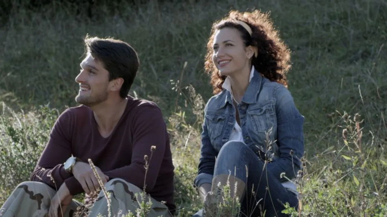 Backdrop for Королева игры