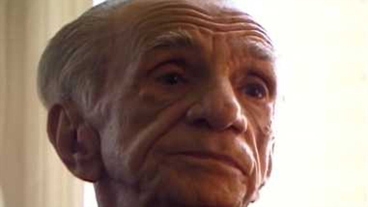 Backdrop for Recife/Sevilha, João Cabral de Melo Neto