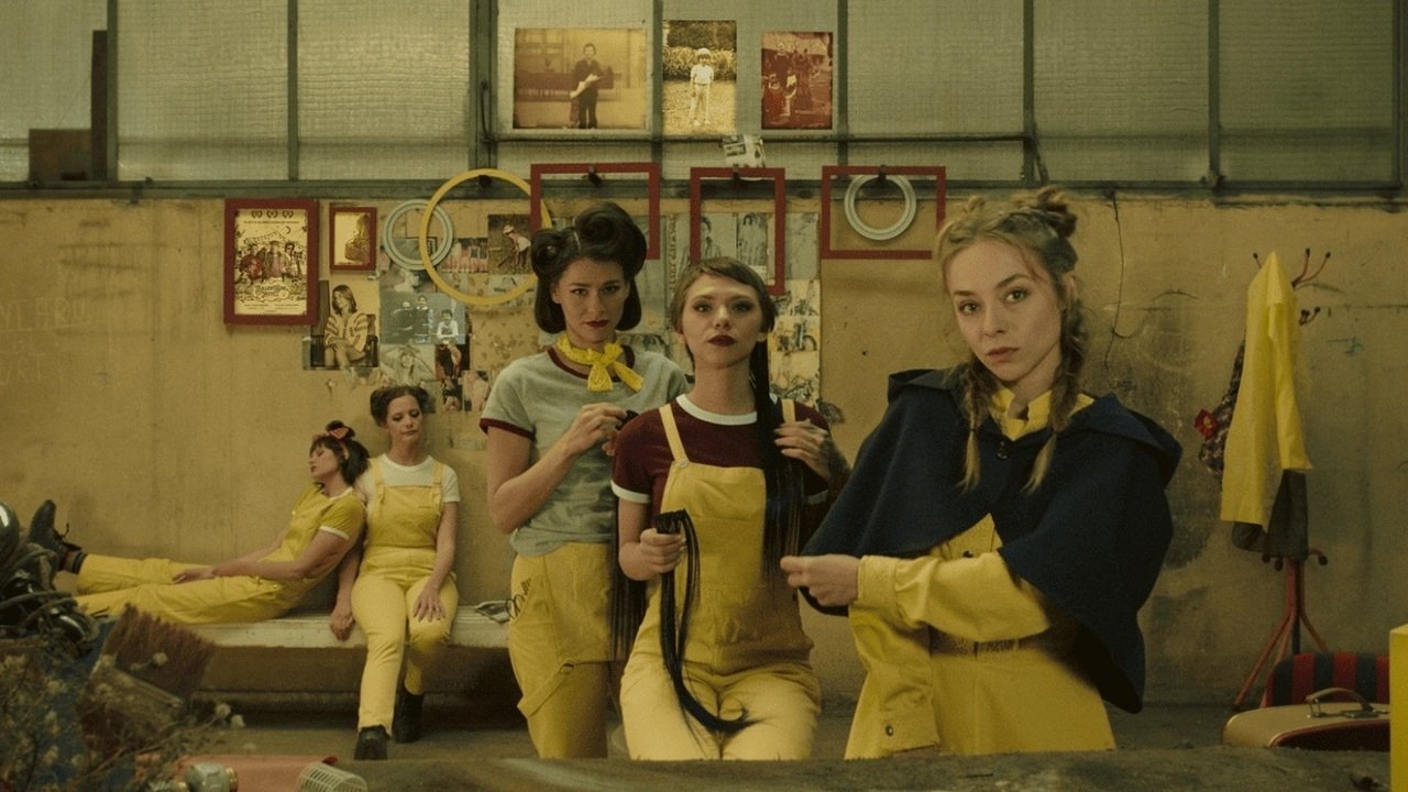 Backdrop for The Secret of Pin-Up Island