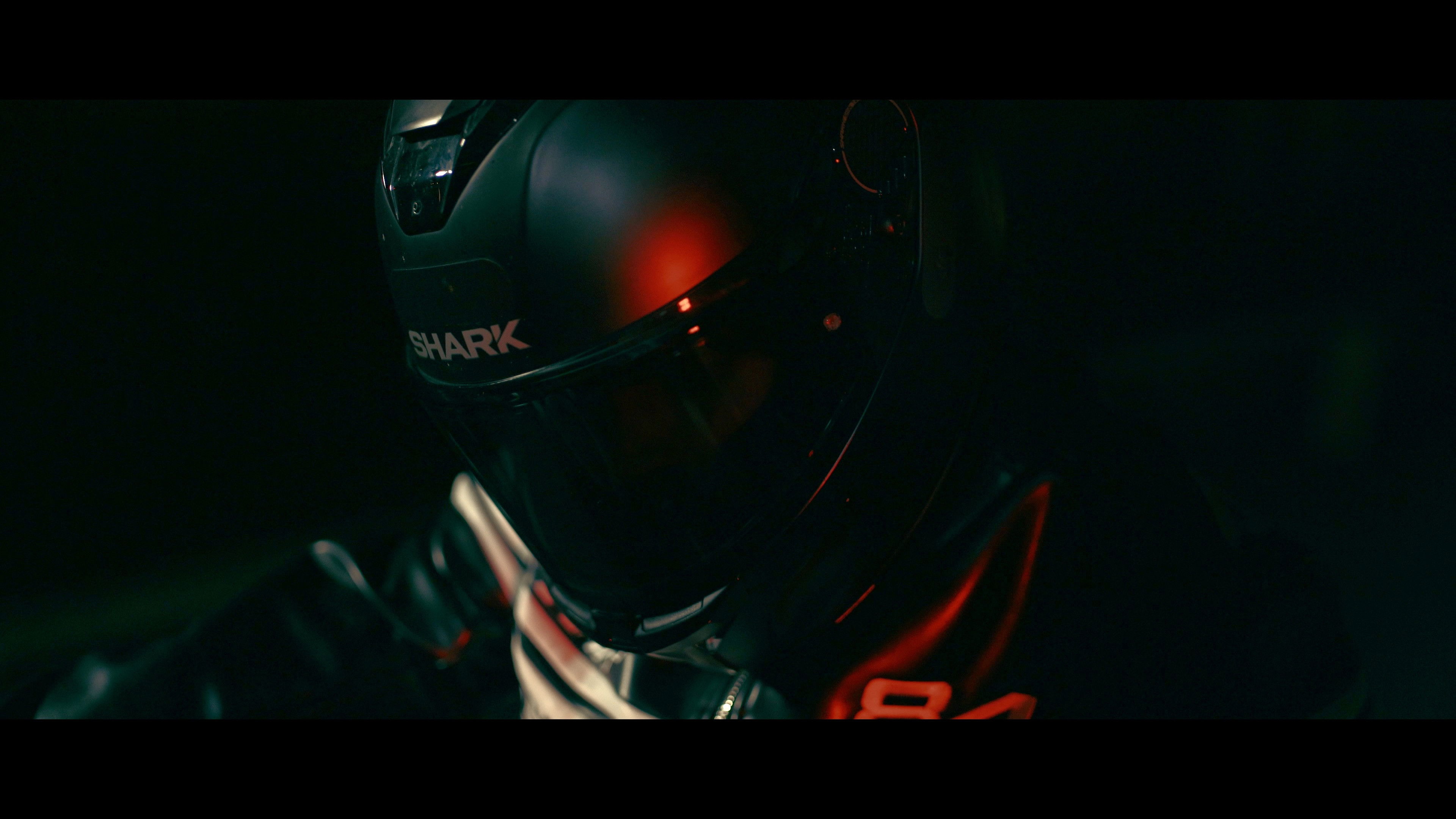 Backdrop for Paradoxe