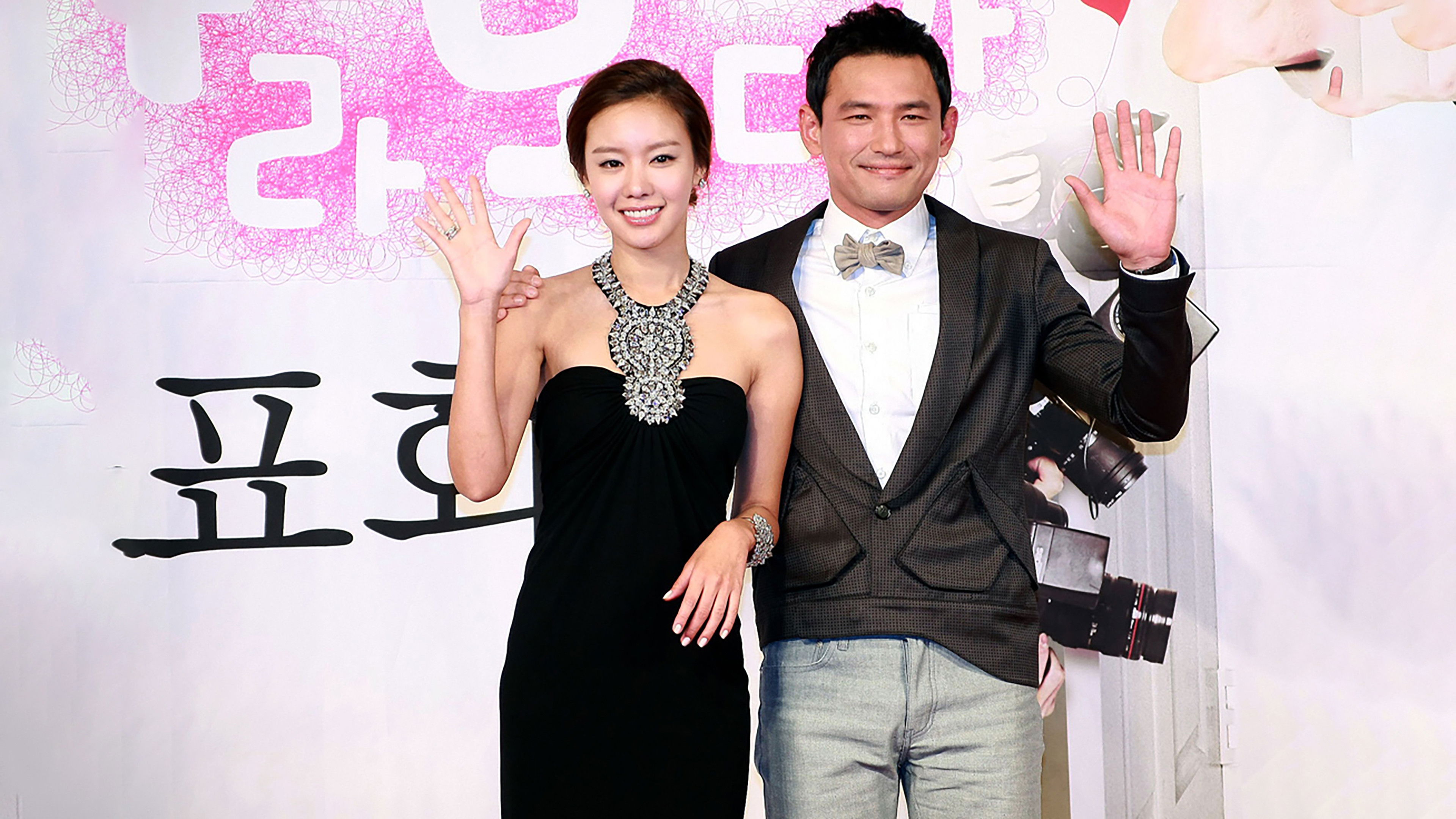 Backdrop for The Accidental Couple