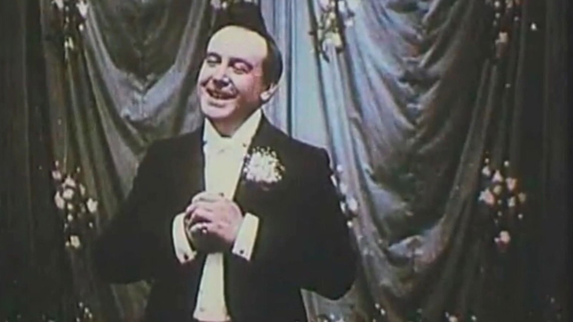 Backdrop for Félix Mayol Performs "Indiscreet Questions"