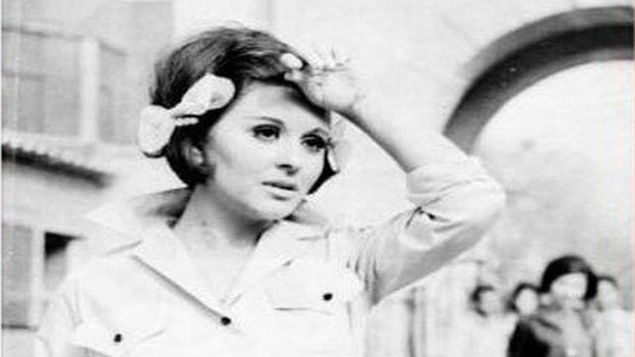 Backdrop for The Headmaster Woman