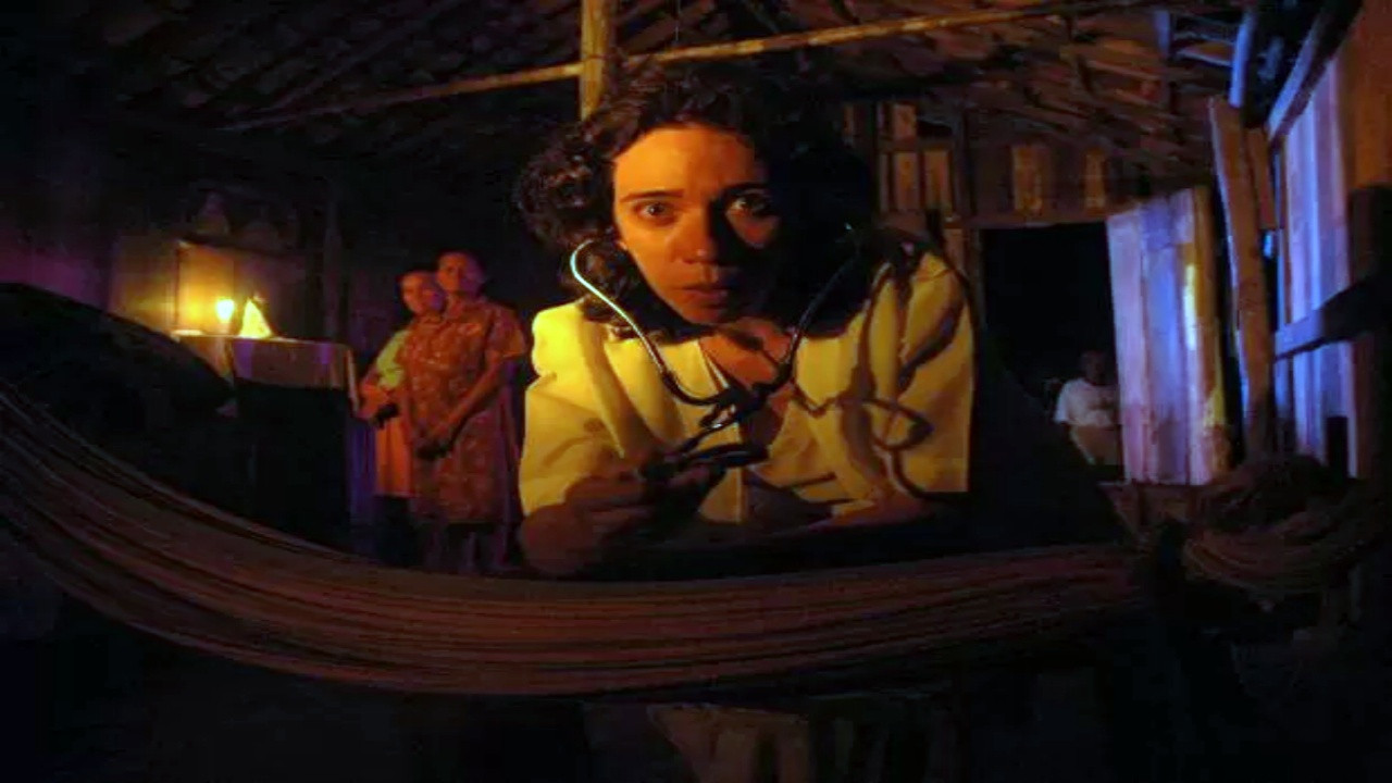 Backdrop for Chupa-Chupa: A História que Veio do Céu