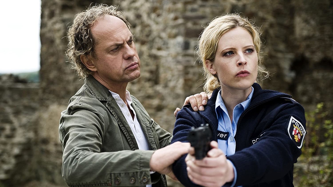 Backdrop for Der Bulle und das Landei - Tödliches Heimweh