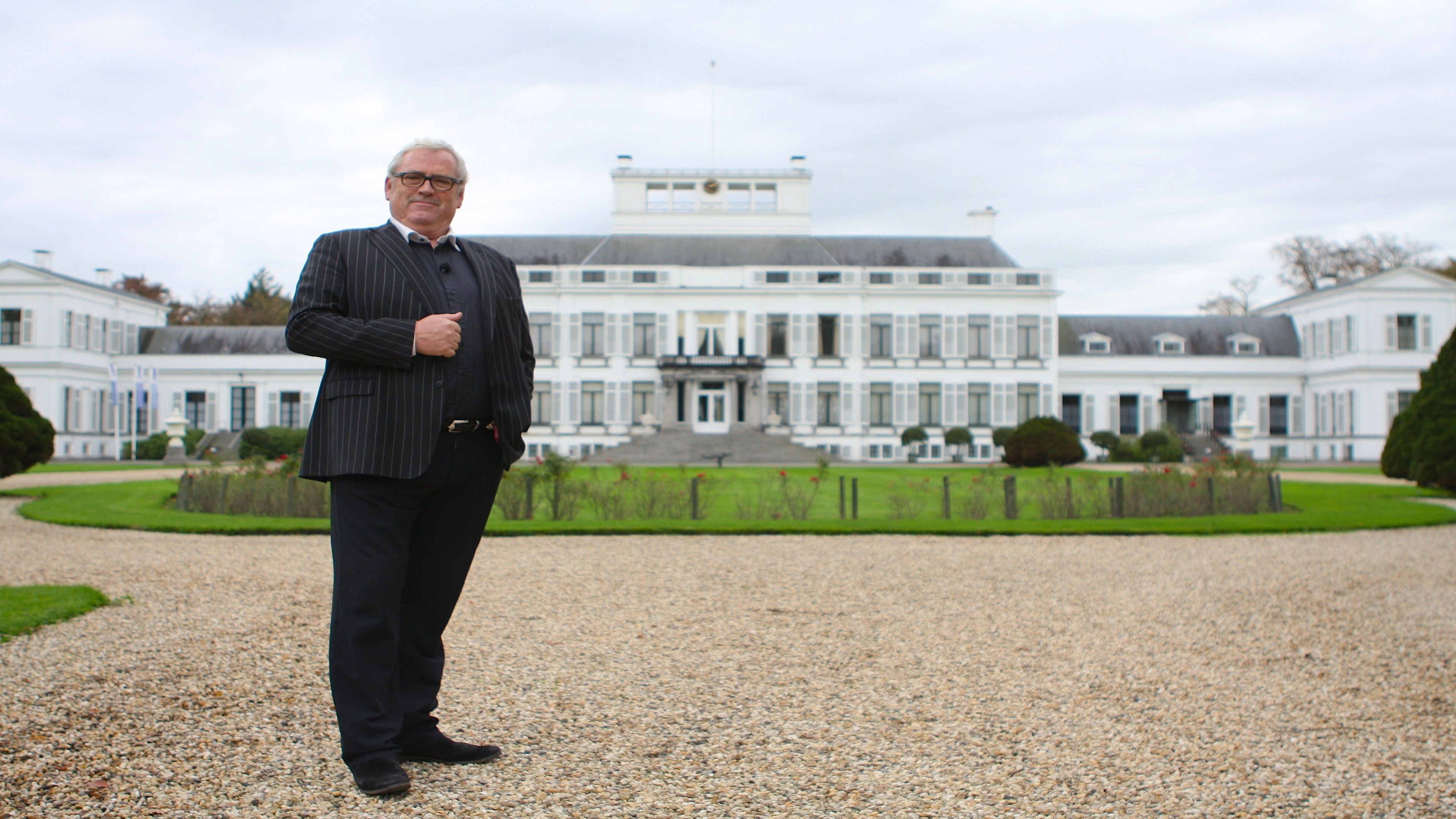 Backdrop for God in de Lage Landen