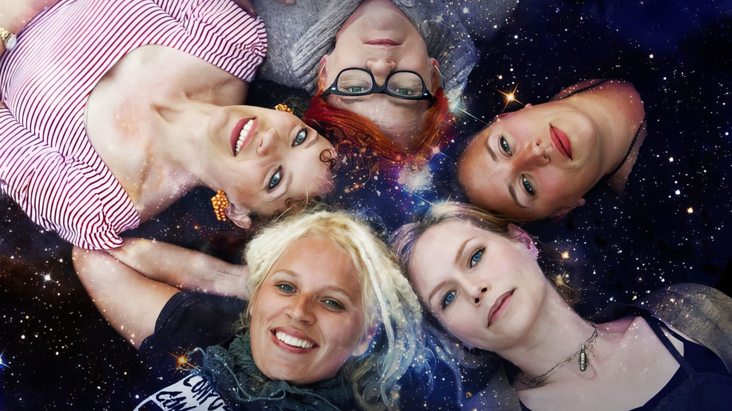 Backdrop for I'm My Own Dolly Parton