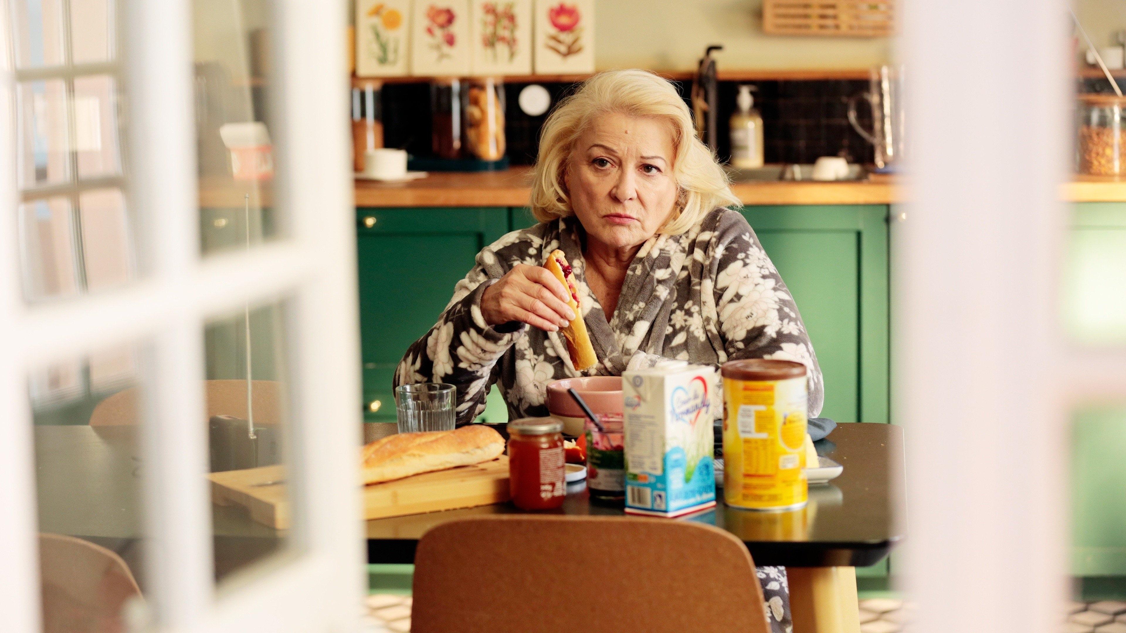 Backdrop for Knock, Knock, It's Mom!