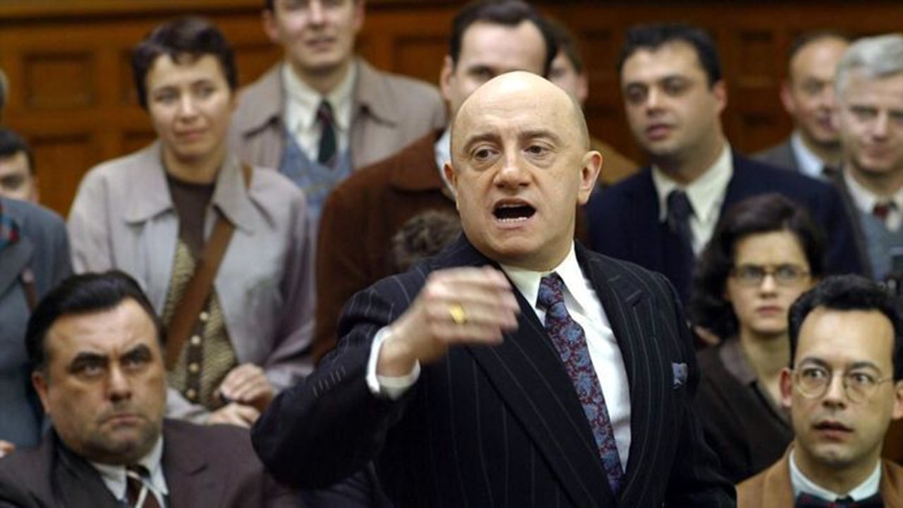 Backdrop for L'Affaire Dominici