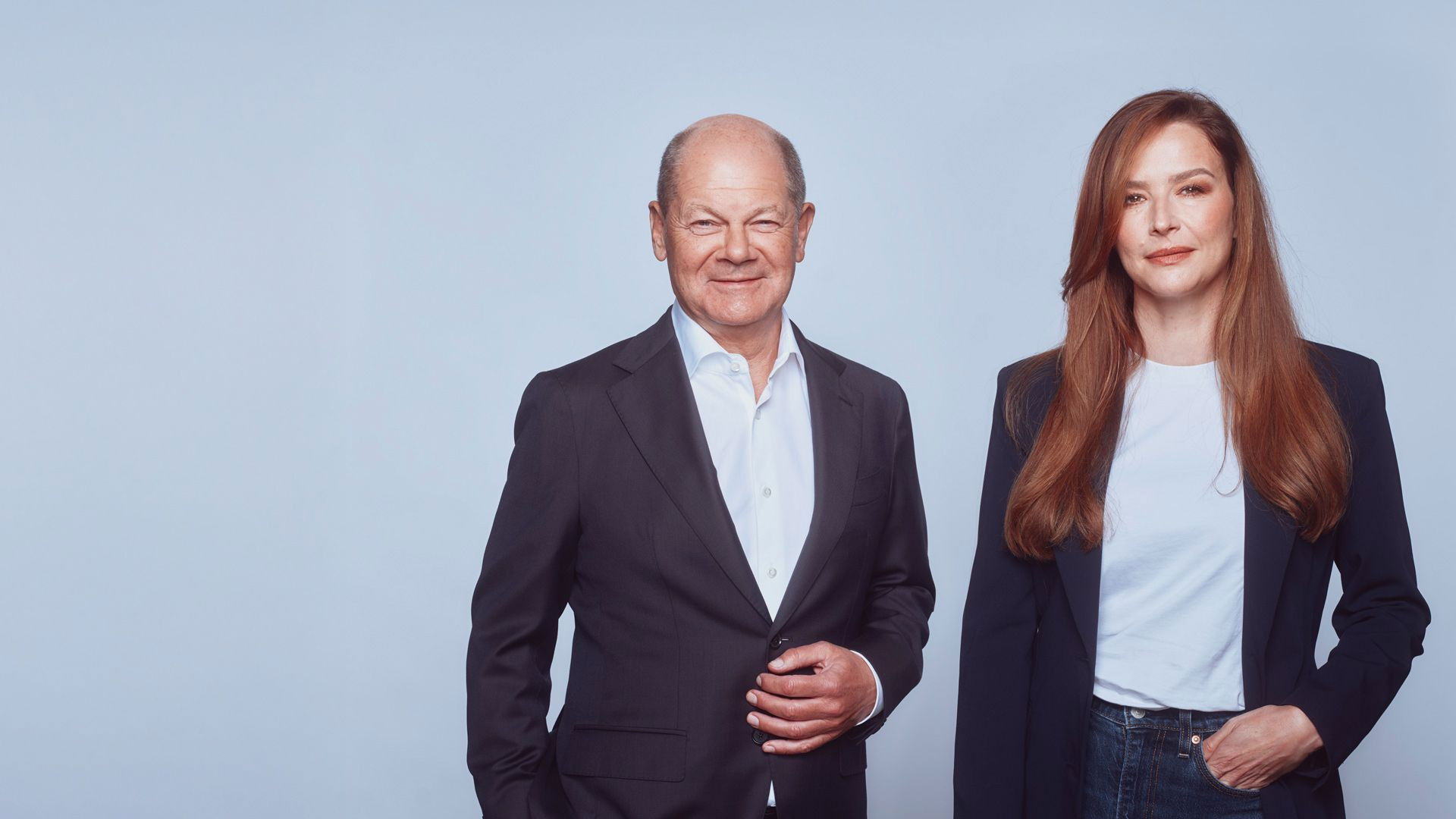 Backdrop for Olaf Scholz. Countdown im Kanzleramt