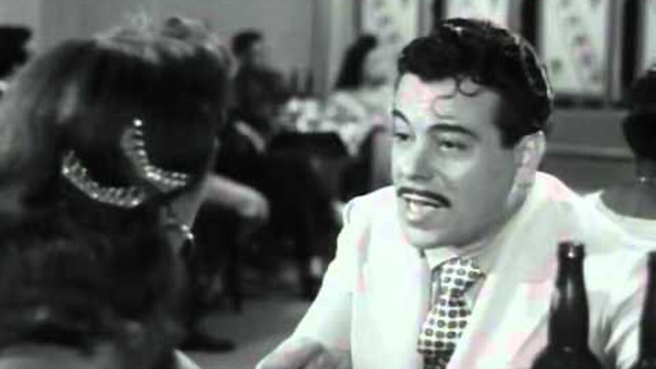 Backdrop for É de Chuá!