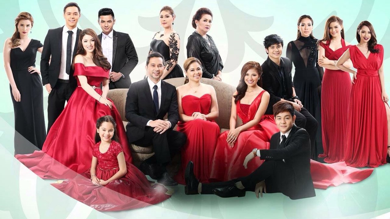 Backdrop for Buena Familia