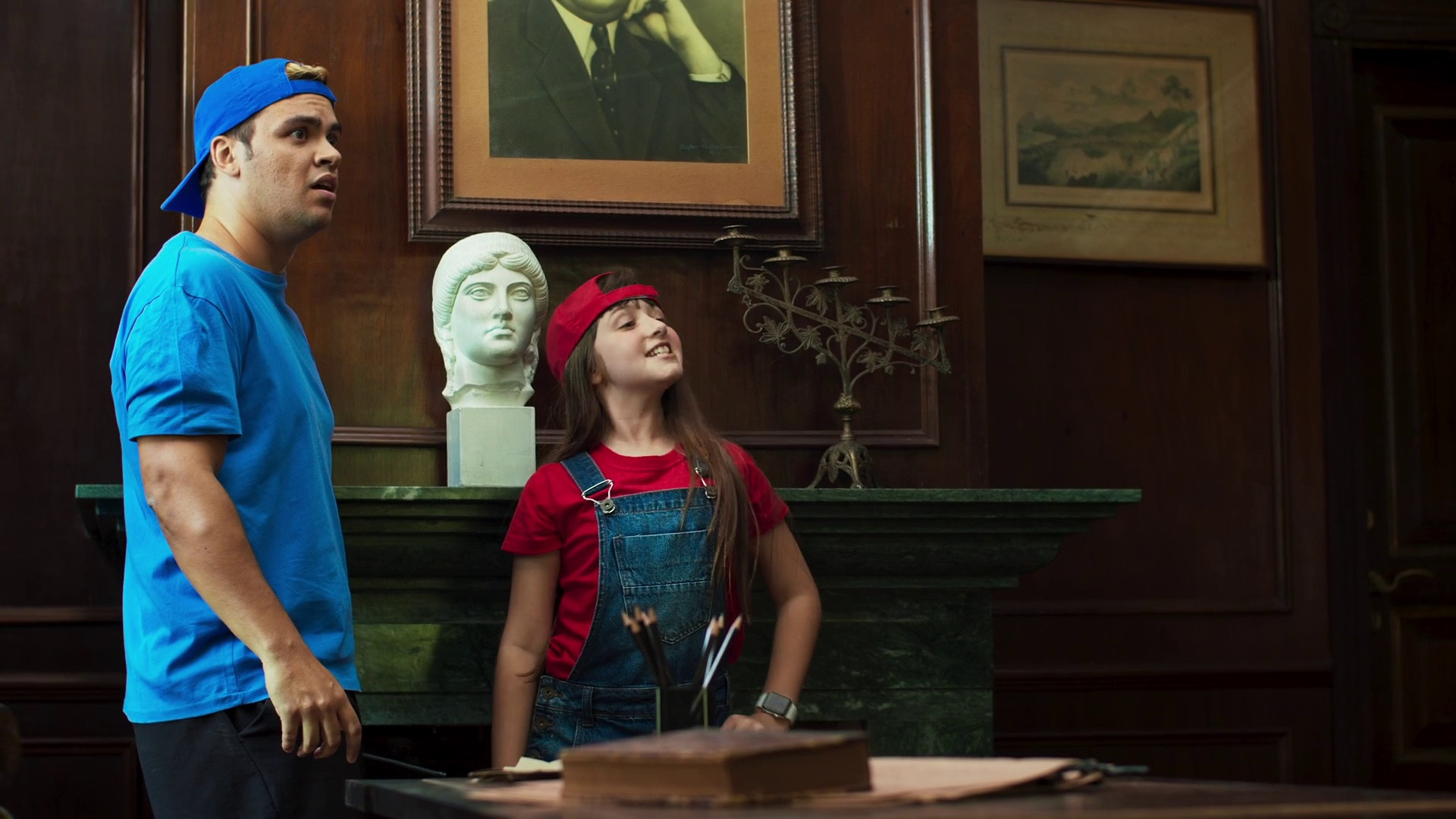 Backdrop for Luccas Neto in: Children's Day