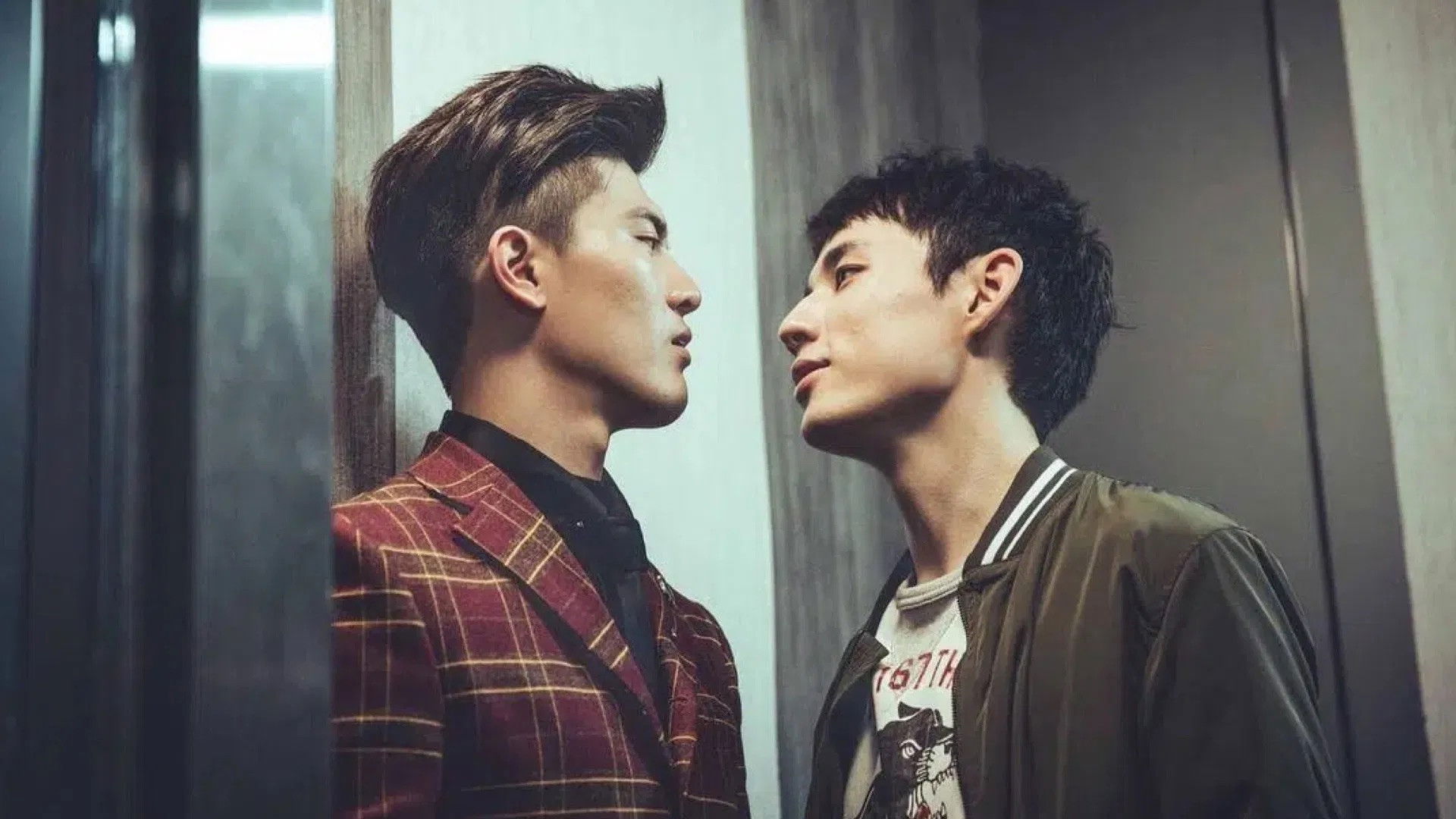 Backdrop for HIStory3-圈套