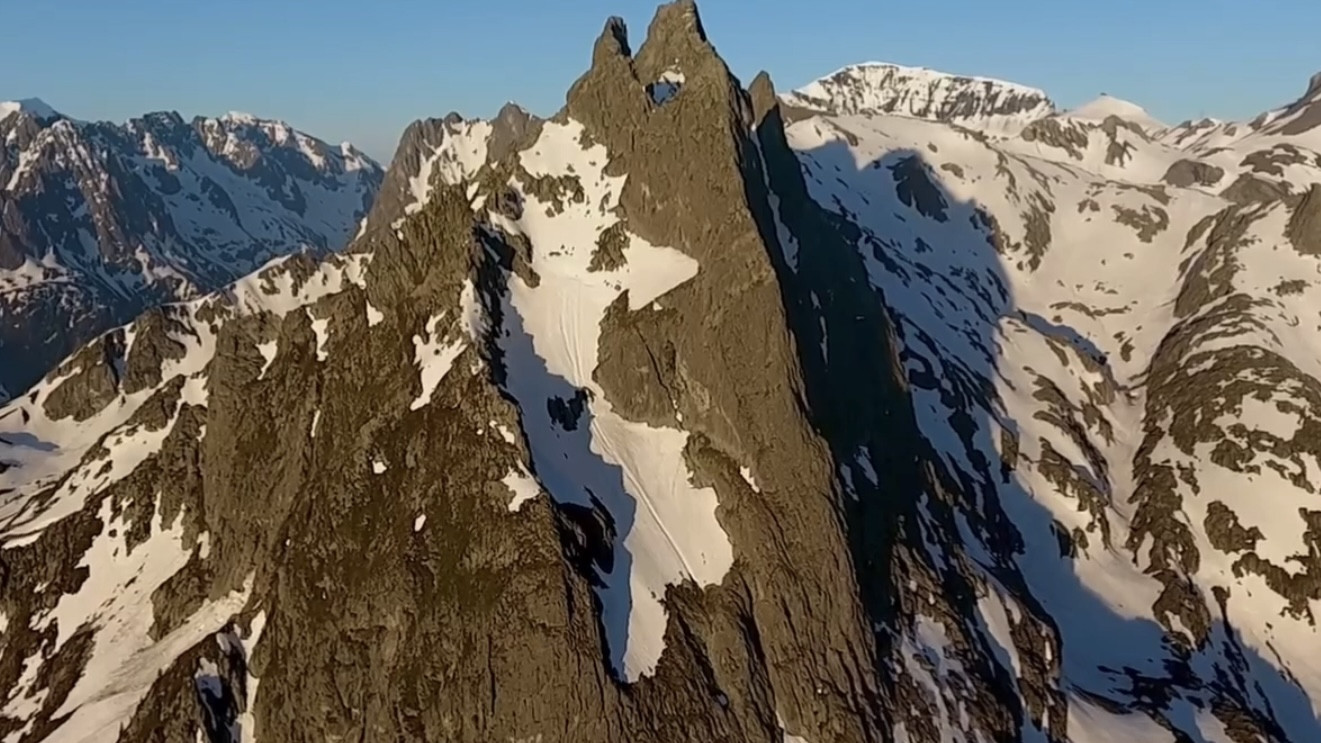 Backdrop for Legendiary