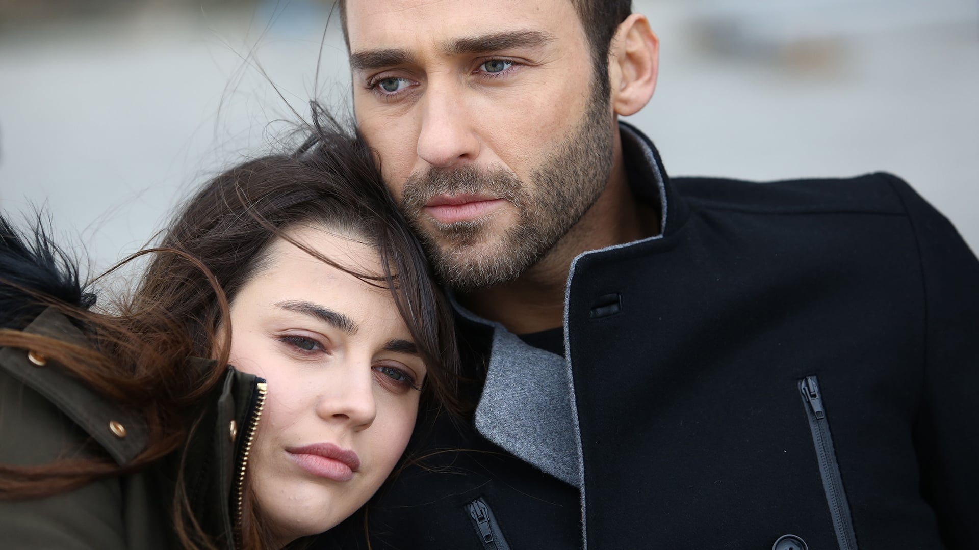 Backdrop for Acı Aşk