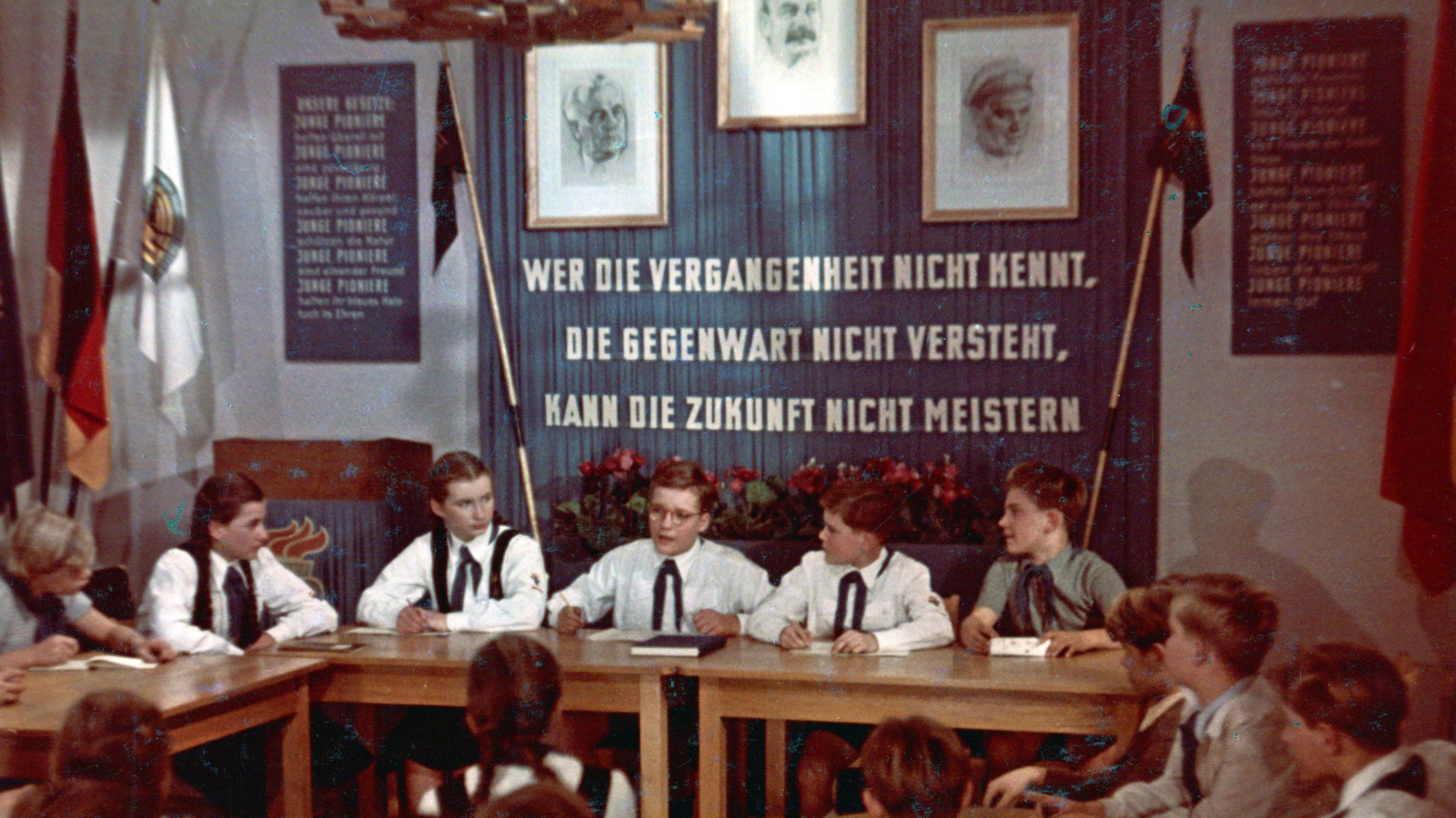 Backdrop for The Troublemakers‎