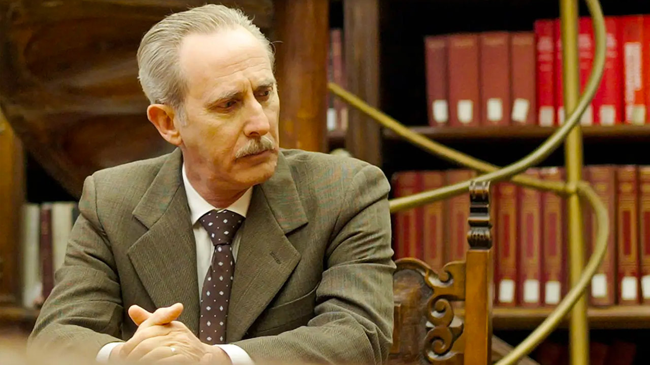 Backdrop for Paolo vive