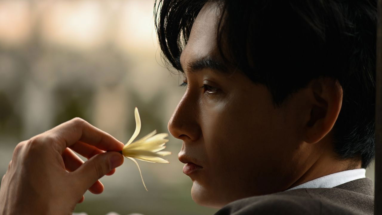 Backdrop for A Stranger in Shanghai