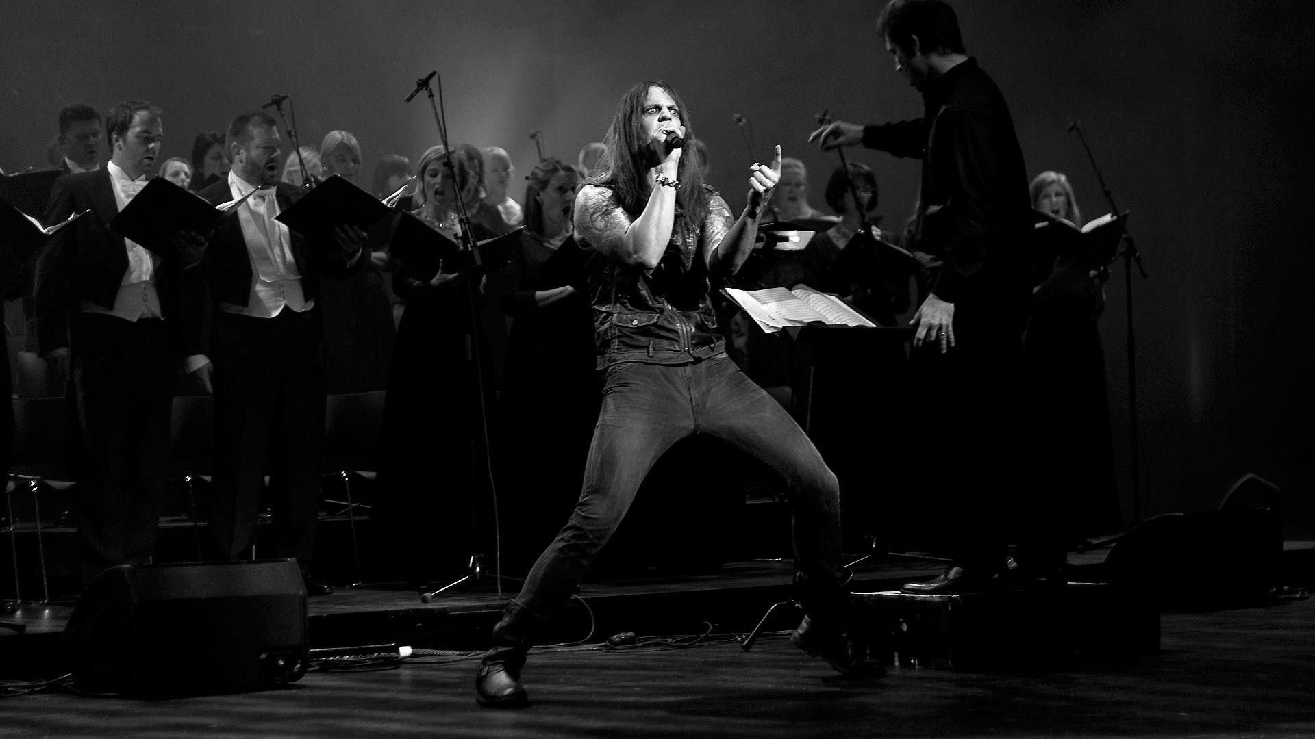 Backdrop for Satyricon: Live at the Opera