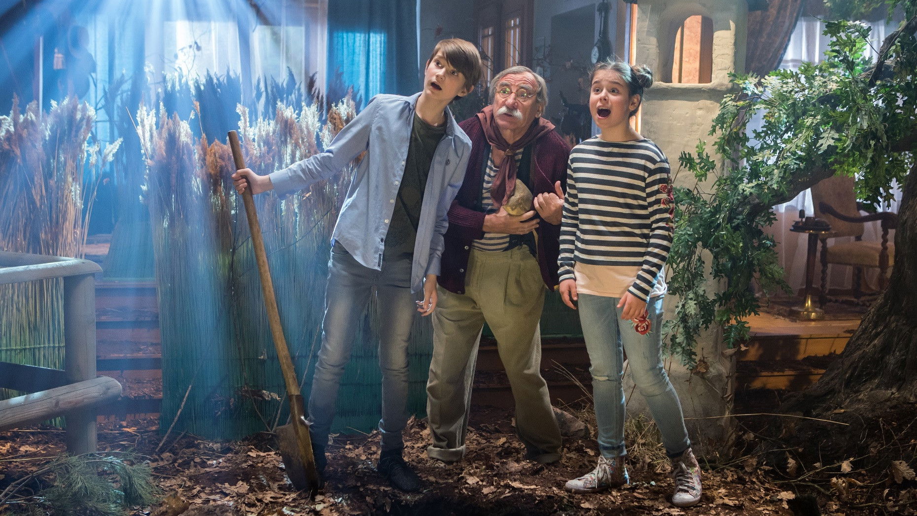 Backdrop for Skautská pošta