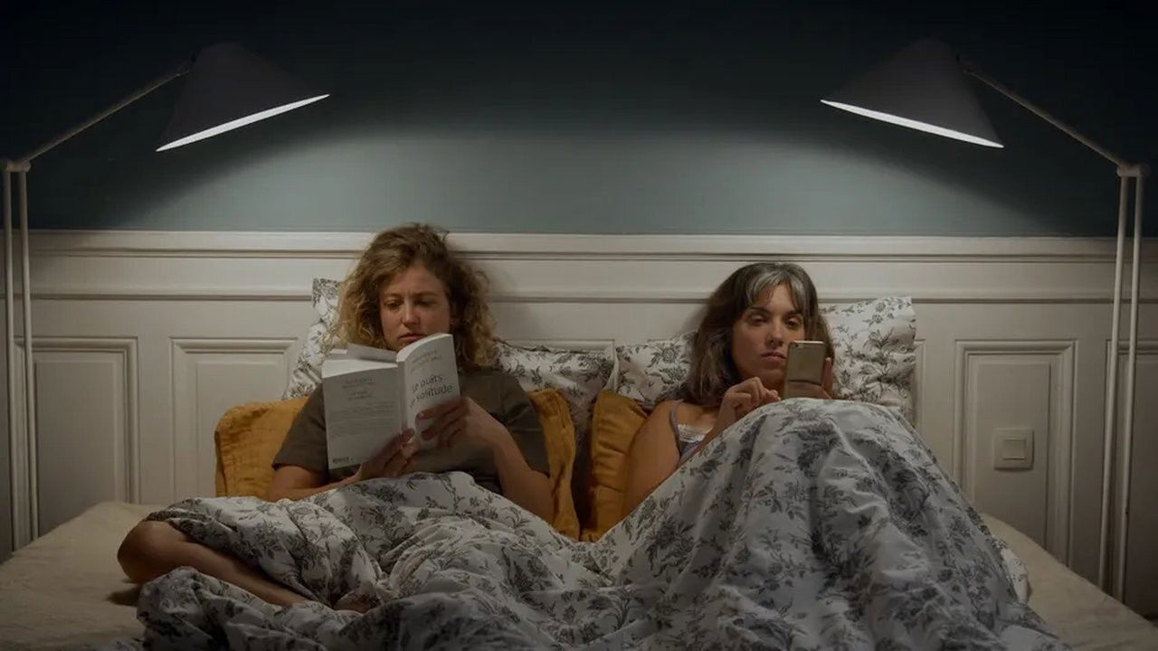 Backdrop for Encore un peu de patience mon amour