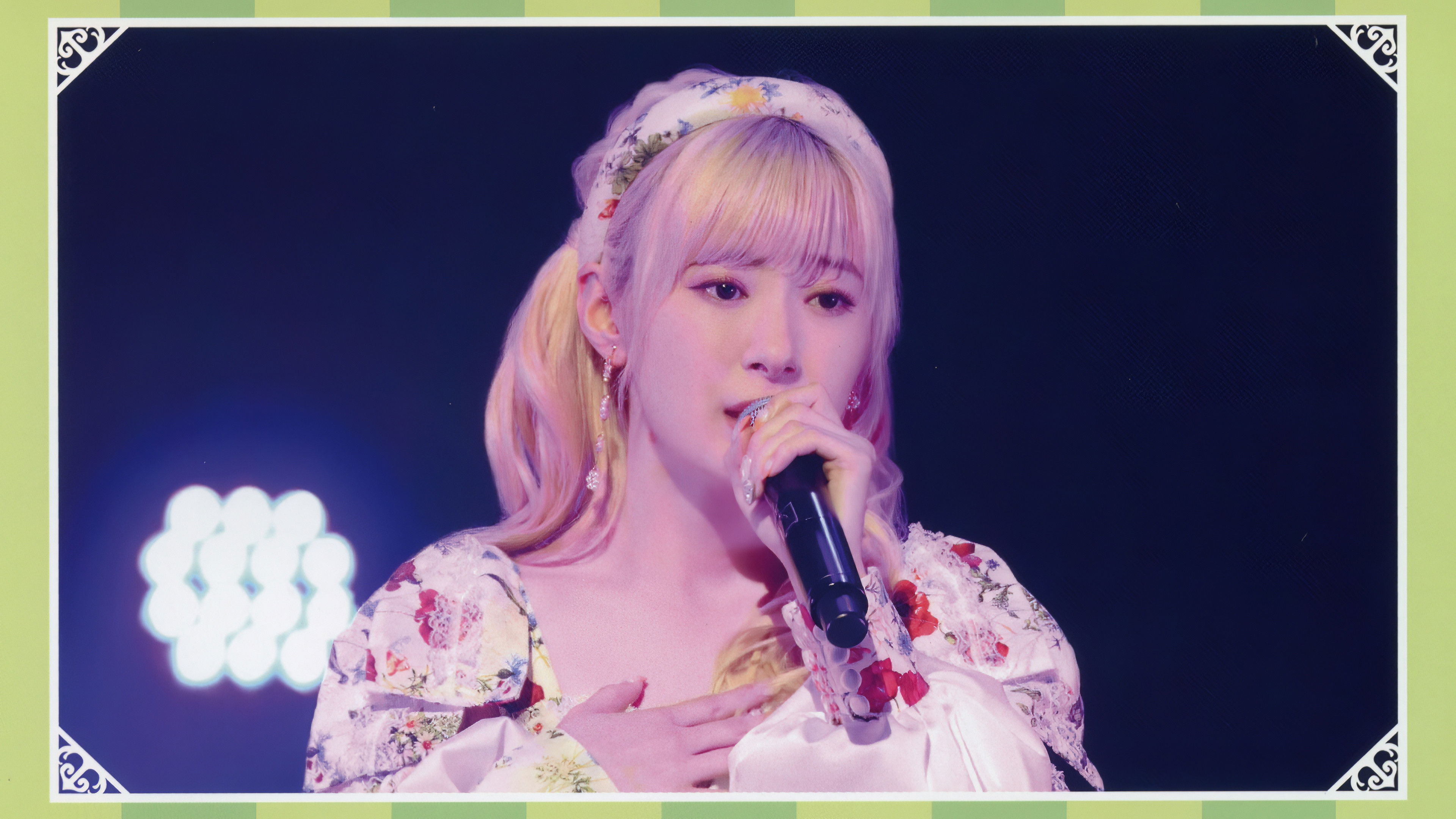 Backdrop for Morning Musume.'22 Ikuta Erina Birthday Event