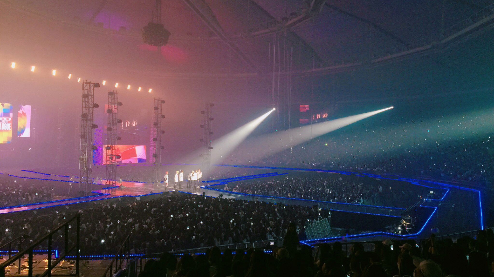 Backdrop for BTS 2016 Live The Most Beautiful Moment in Life On Stage: Epilogue Remastered