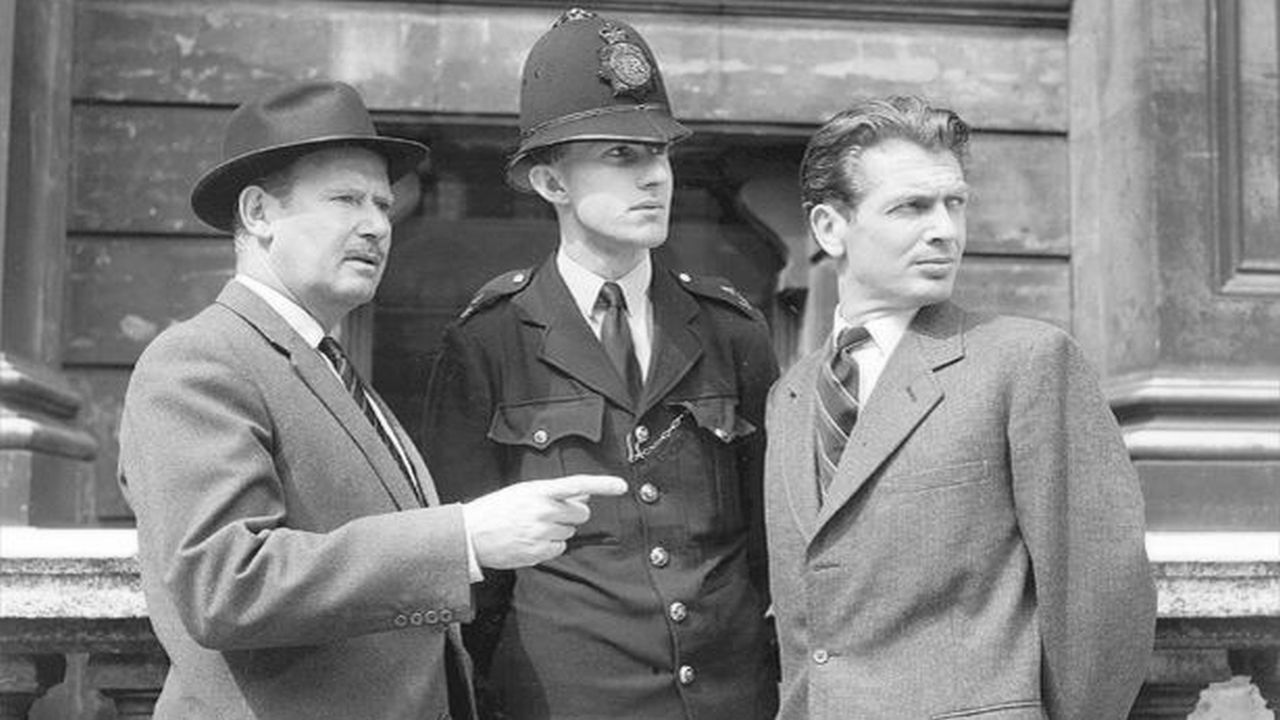 Backdrop for No Hiding Place