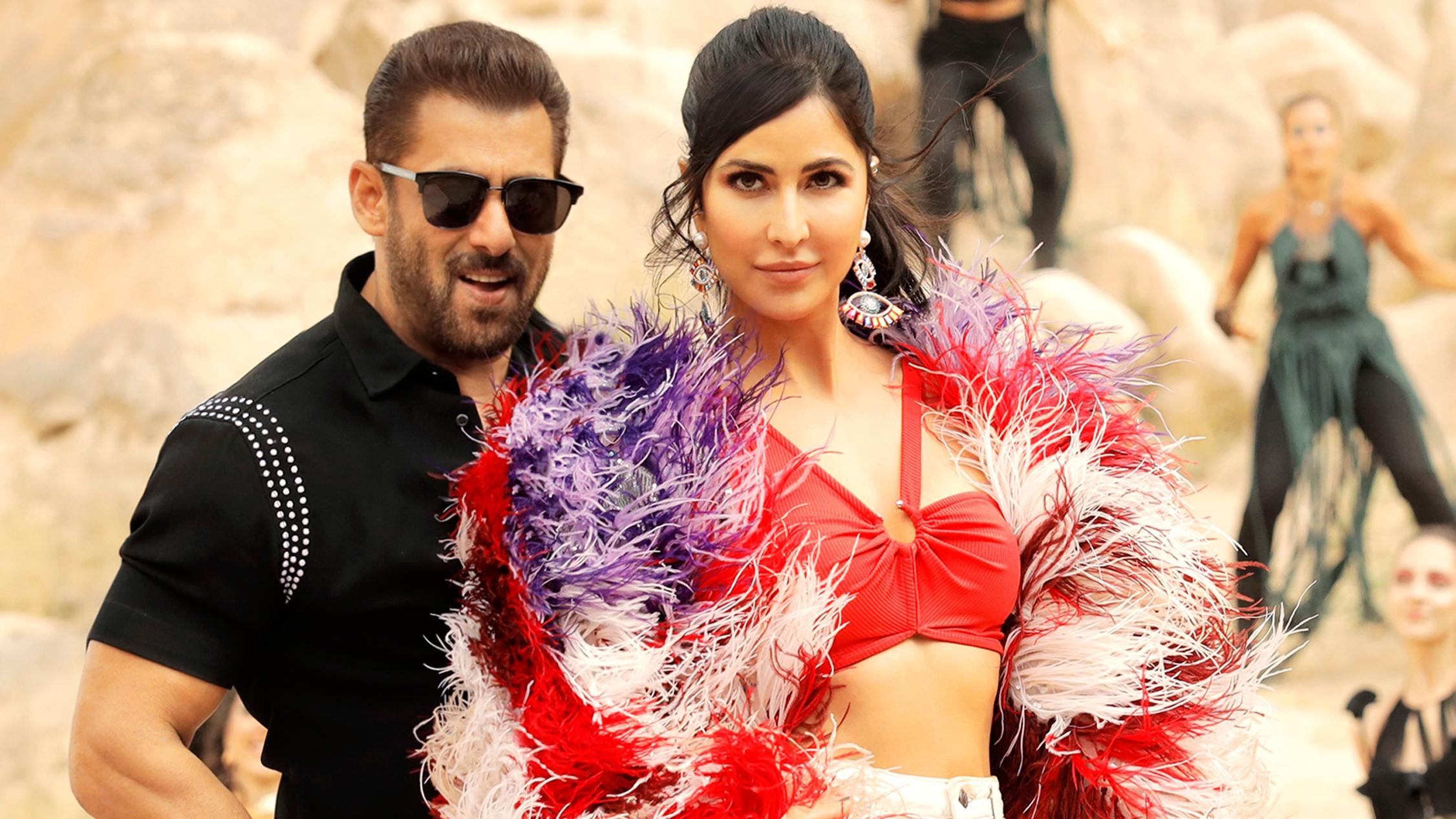 Backdrop for Tiger 3