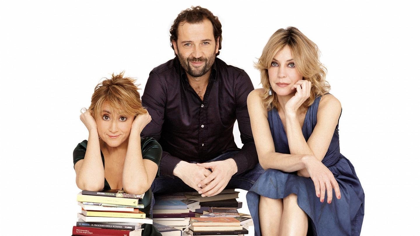 Backdrop for Weddings and Other Disasters