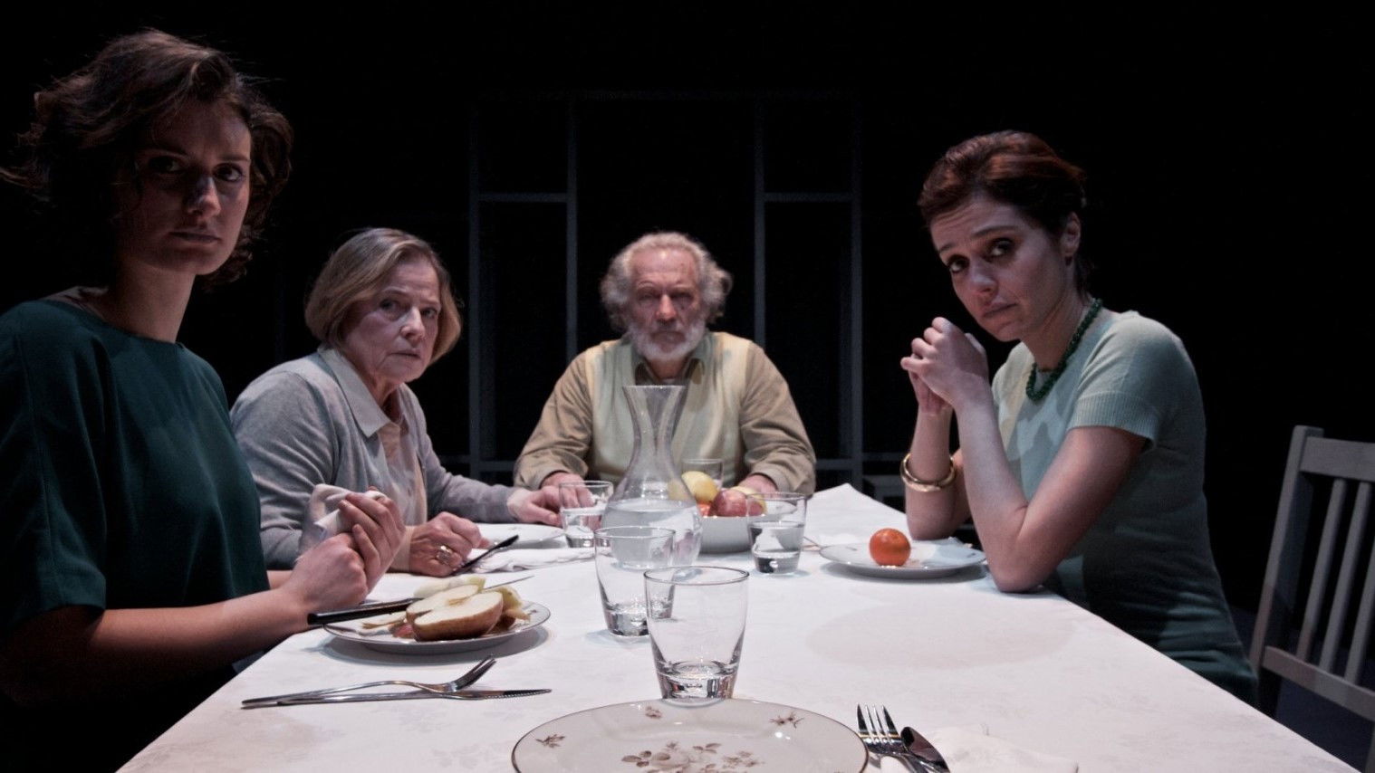 Backdrop for Prima di andar via