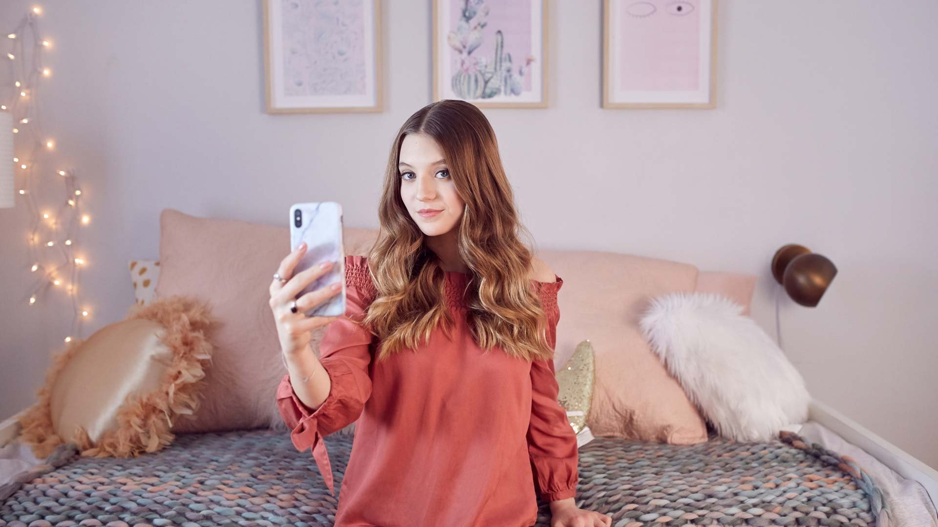 Backdrop for Avec moi