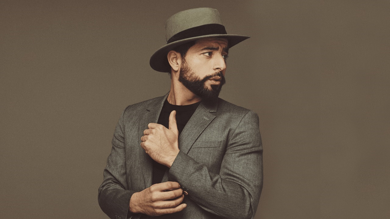 Backdrop for Redouanne Harjane - A La Cigale