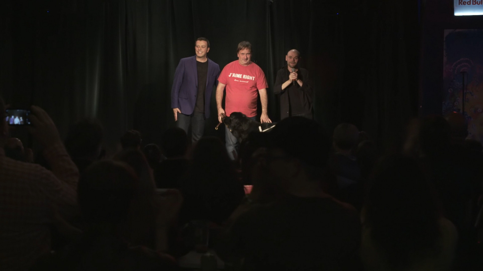 Backdrop for La force du rire