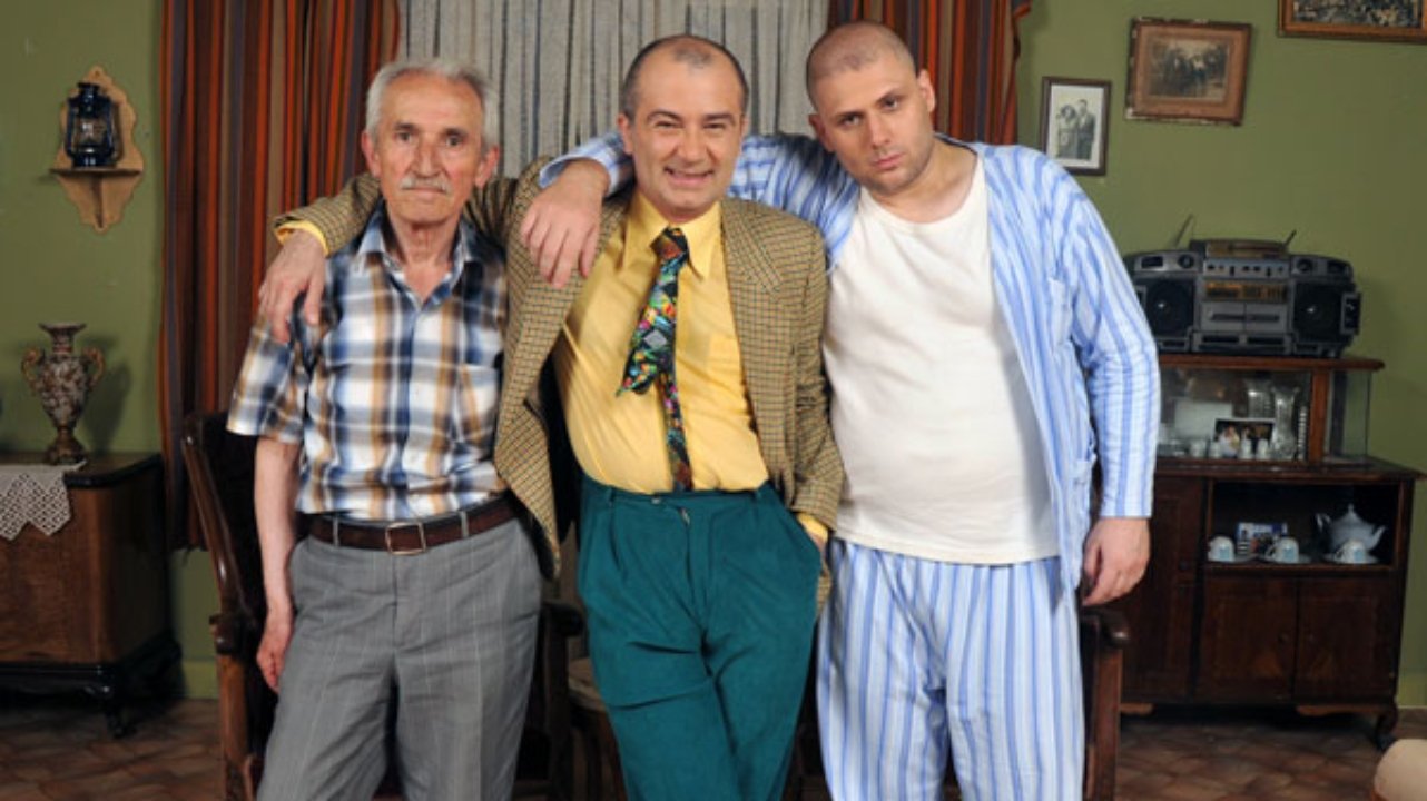 Backdrop for Gecekondu