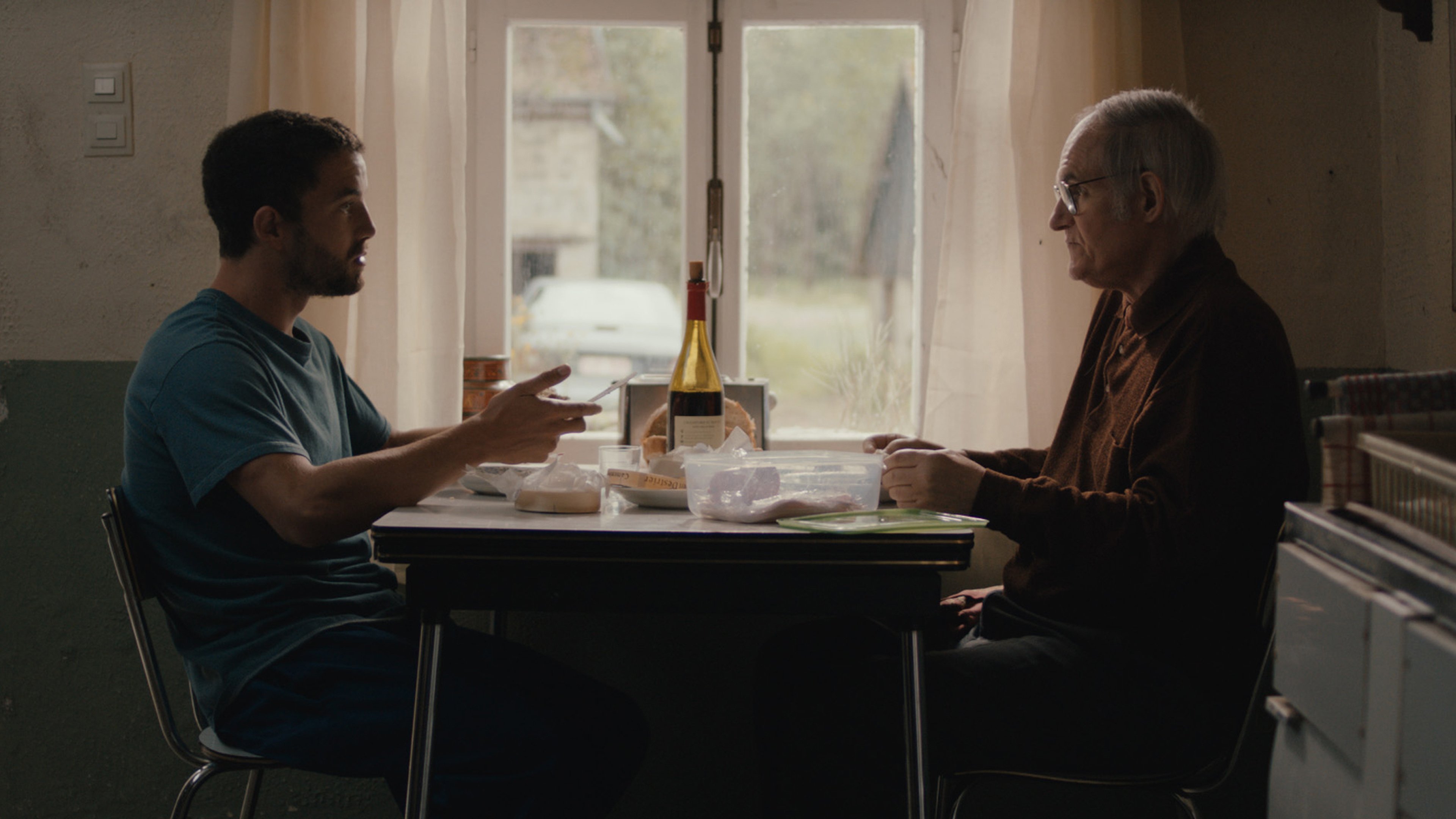 Backdrop for Mobile Home