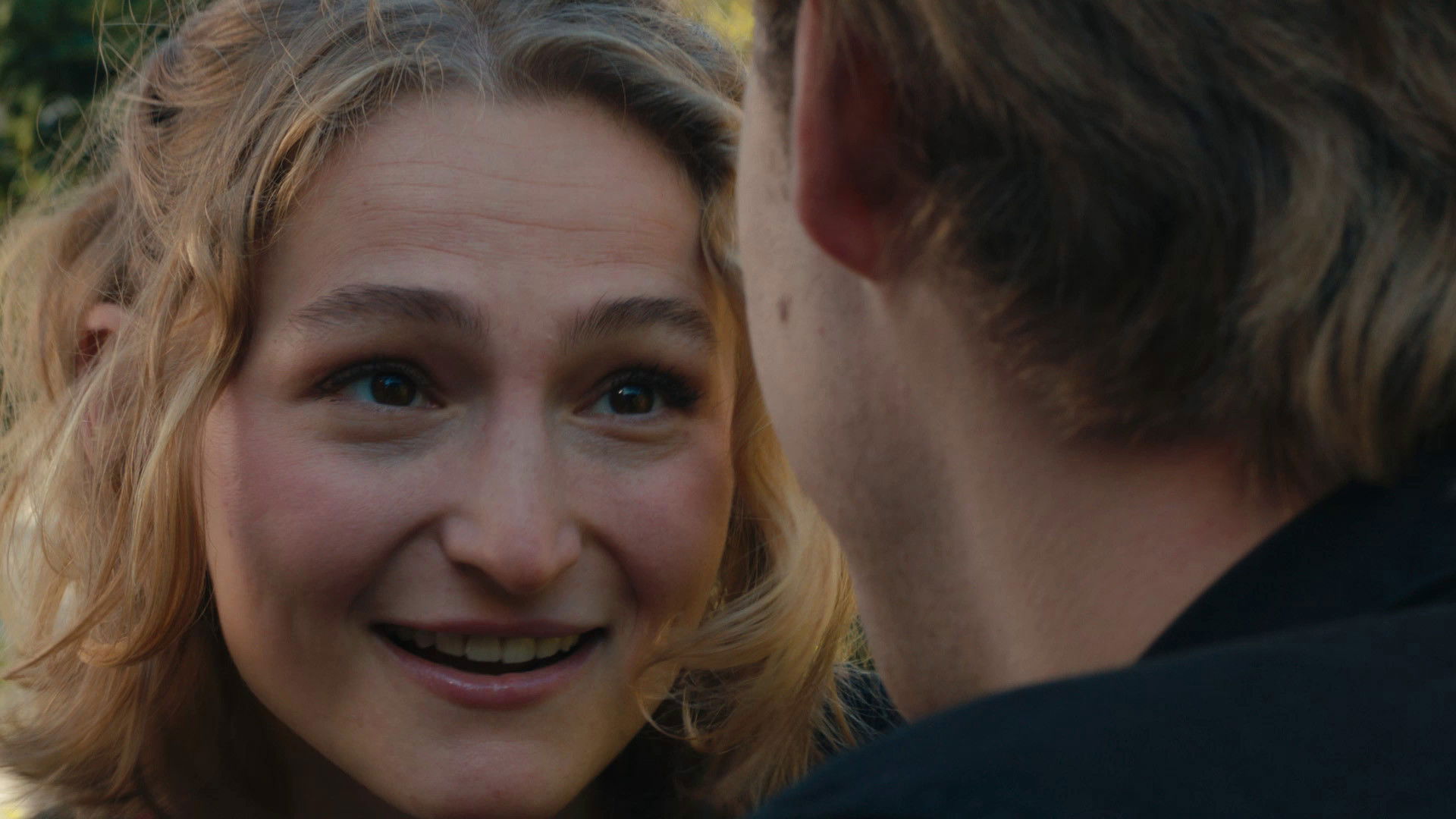 Backdrop for Rien de Sérieux