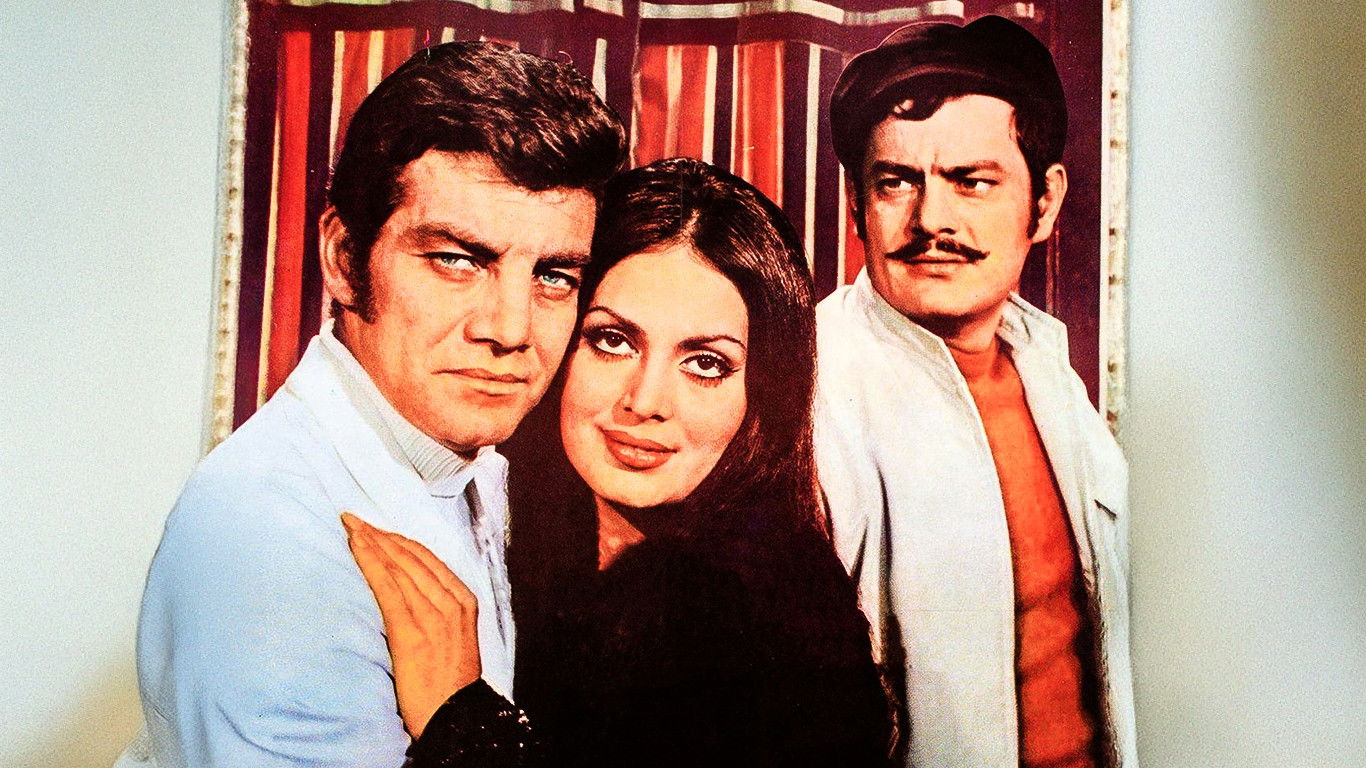 Backdrop for Ağlayan Melek