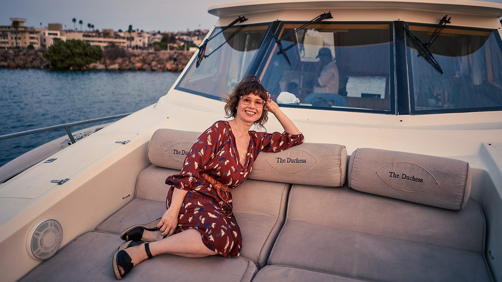 Backdrop for I Can Go For That: The Smooth World of Yacht Rock