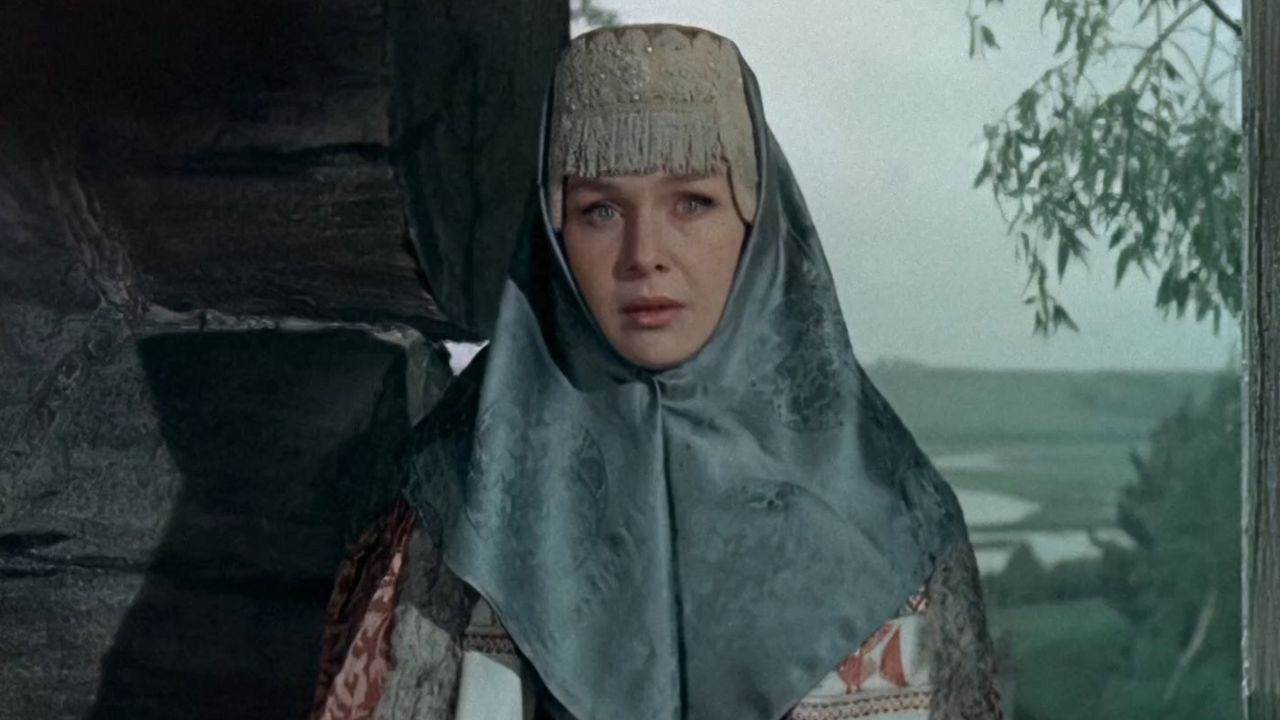 Backdrop for Maria, the Wonderful Weaver