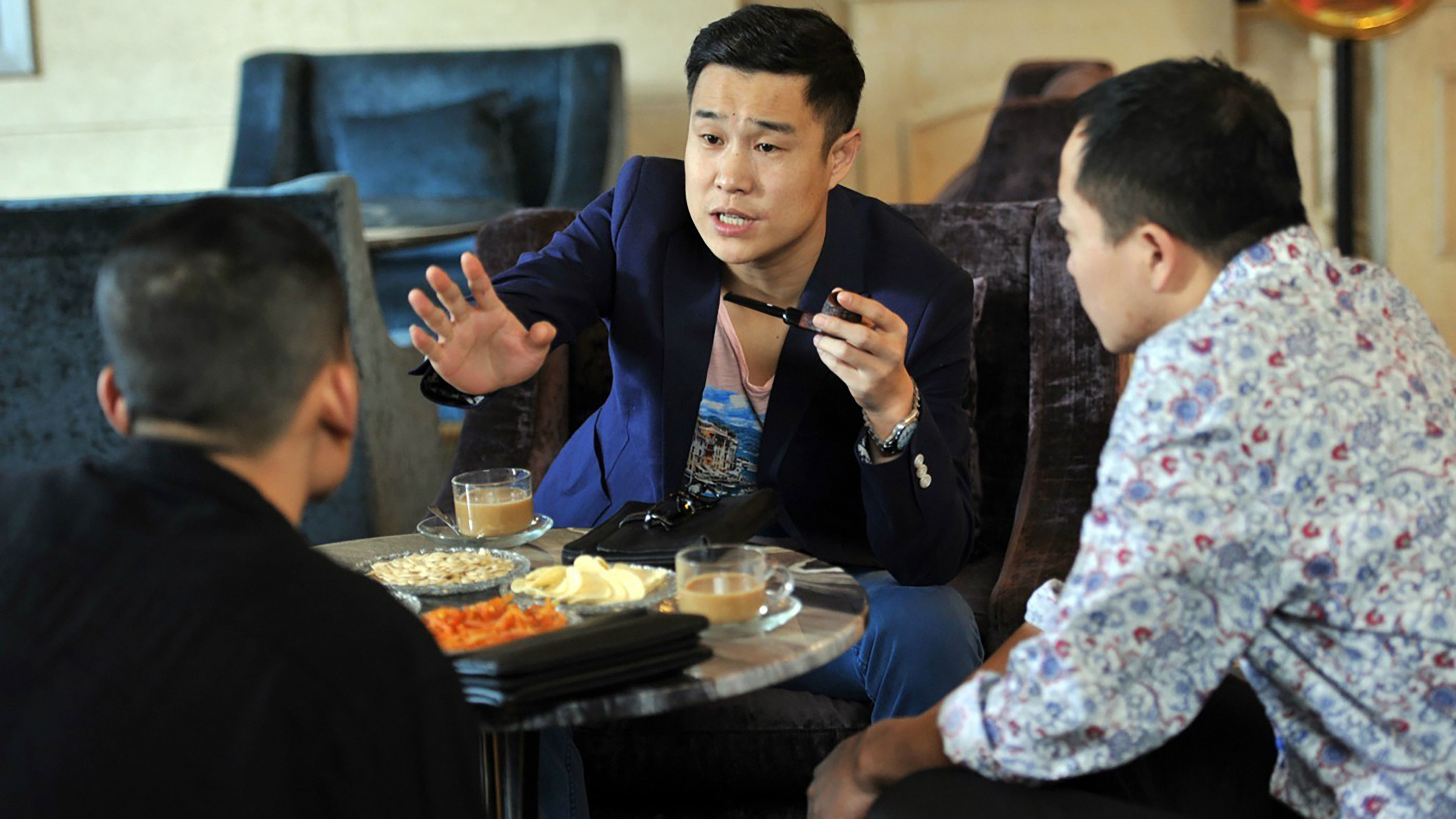 Backdrop for 收获的季节