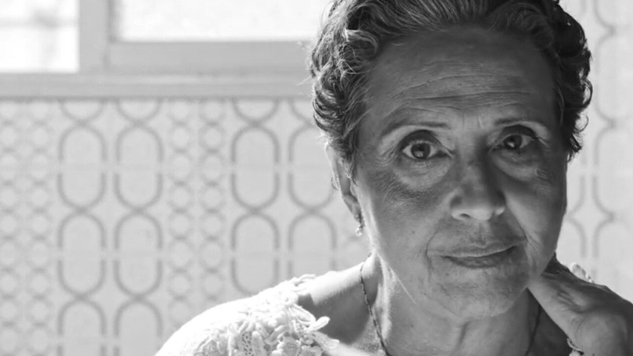 Backdrop for Onde as Flores Crescem