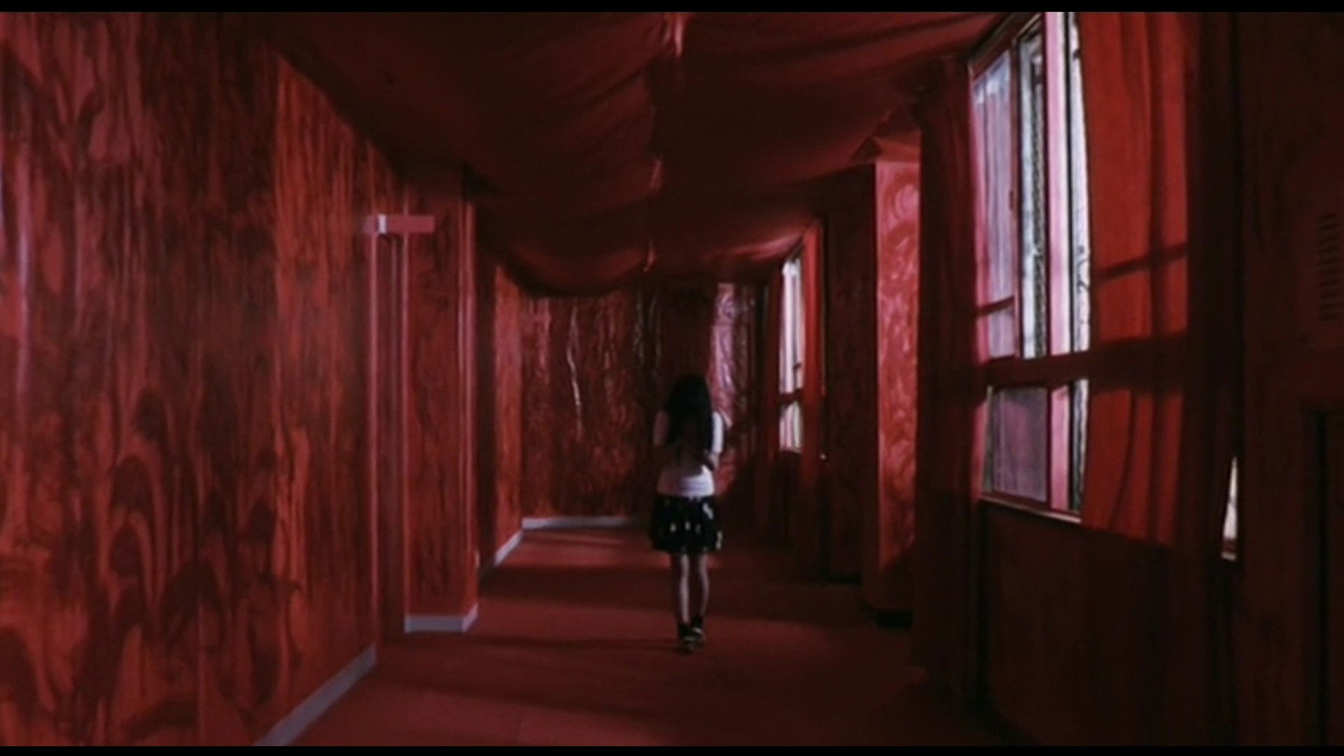 Backdrop for Strange Days: The Making of Strange Circus